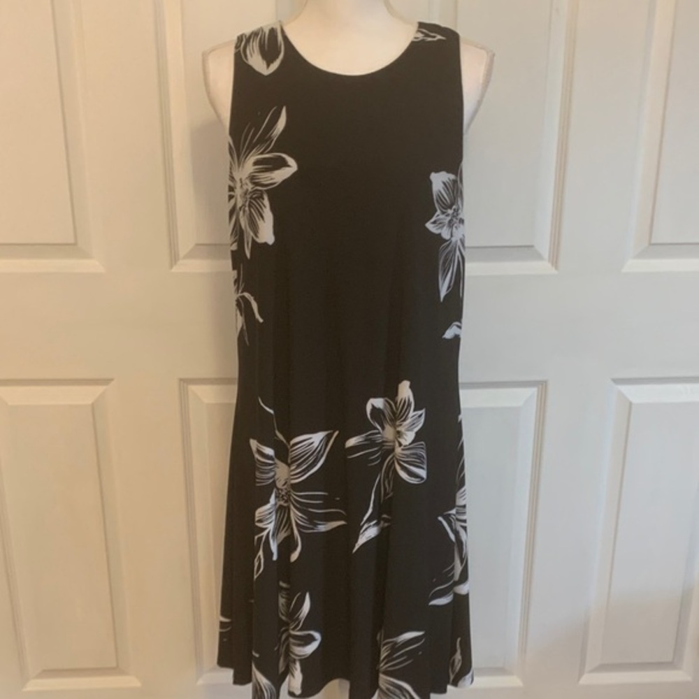 Anne Klein Black and White Floral Midi Dress